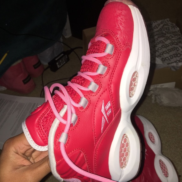 Reebok Question - Picture 3 of 5